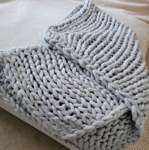 Casaluna Chunky Throw blanket